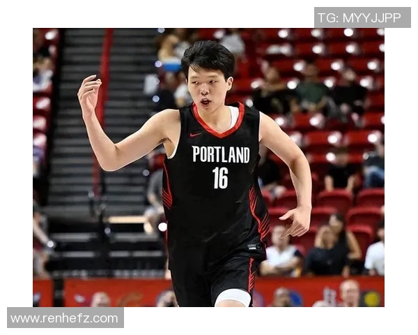 中国男篮新秀在NBA夏联大放异彩,媒体盛赞“未来之星” 中国男篮新秀在NBA夏联大放异彩,媒体盛赞“未来之星”