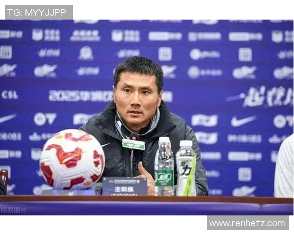 中超赛后采访爆金句，引全场大笑