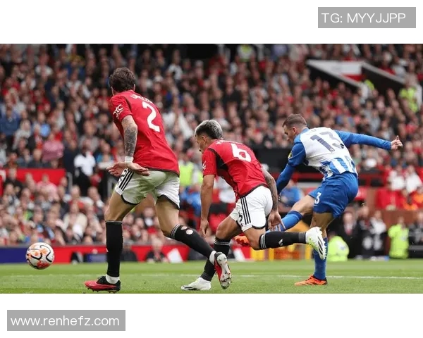 曼联赛后采访爆笑金句引全场爆笑 主帅幽默回应成焦点 曼联赛后采访爆笑金句引全场爆笑 主帅幽默回应成焦点